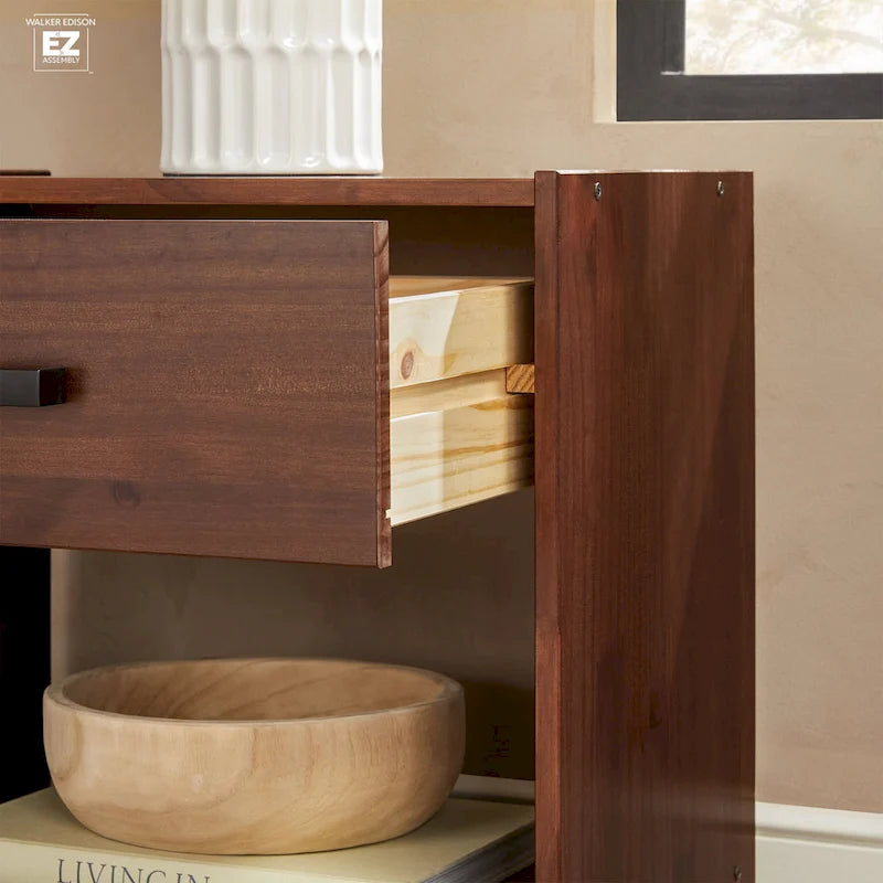 Comodino moderno Walker Edison con 1 cassetto in legno massello e montaggio facile