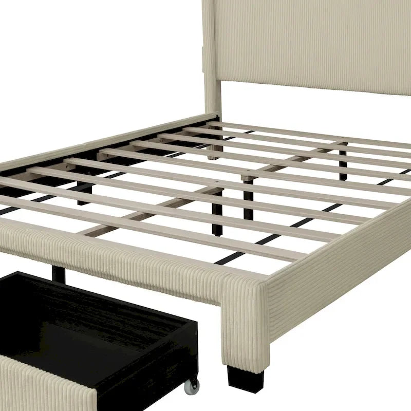 Letto matrimoniale Queen beige con piattaforma, rivestito in velluto a coste, con testiera e pediera a orecchioni con contenitore