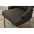 Sedie con schienale ad ala imbottite con borchie argentate in legno massello Roundhill Furniture (Set di 2)